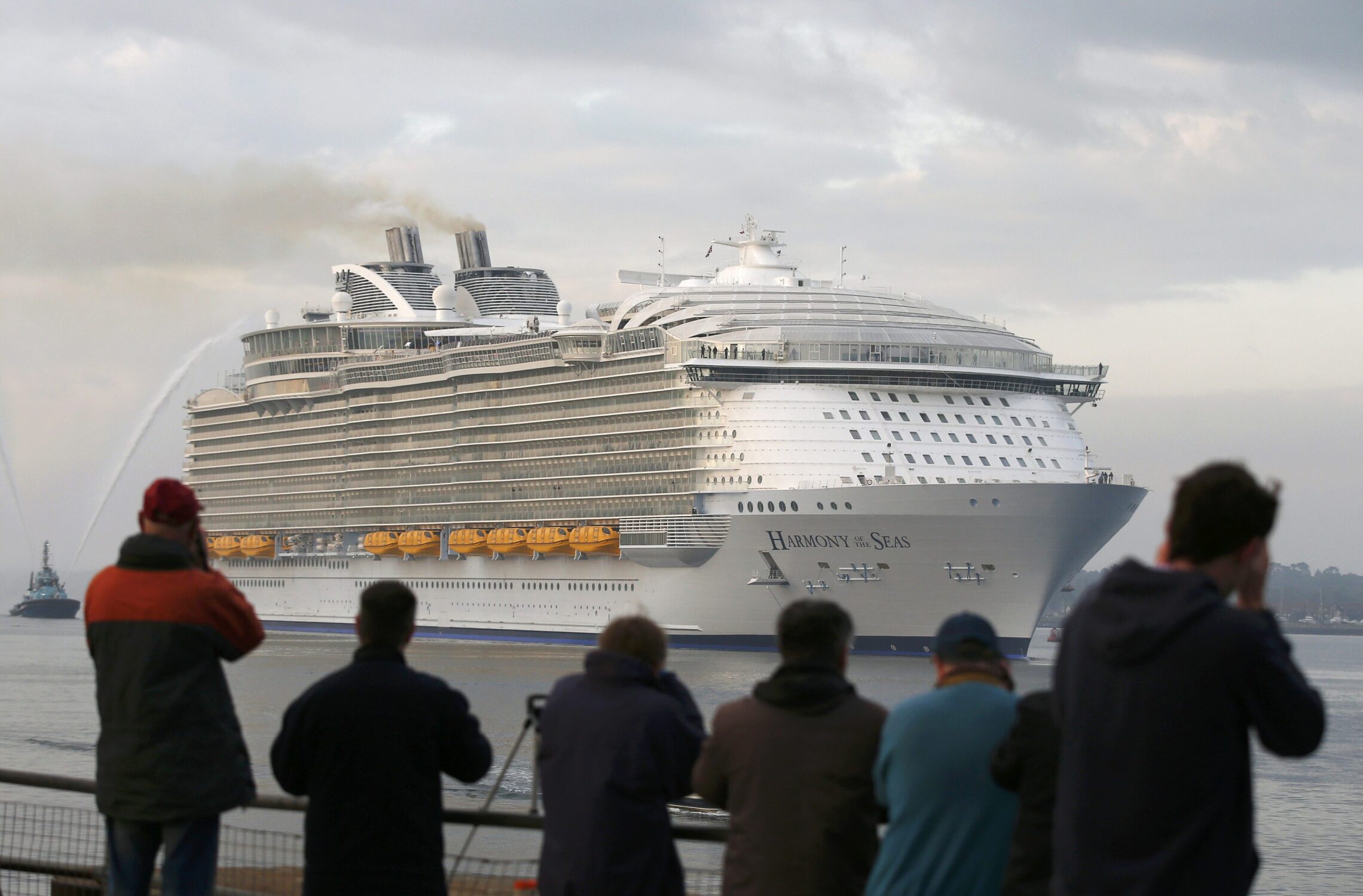 THE HARMONY OF THE SEAS: OMAIOR NAVIO CRUZEIRO DO MUNDO