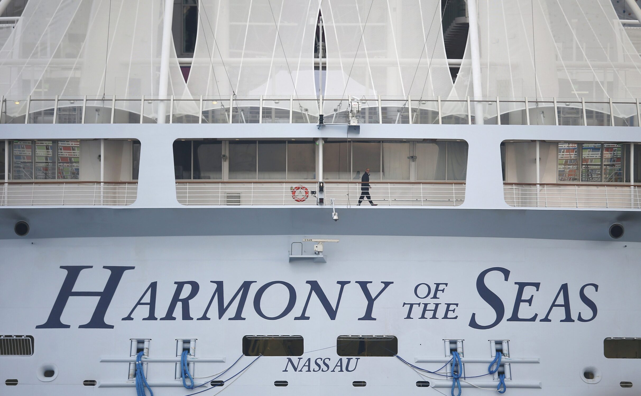 THE HARMONY OF THE SEAS: OMAIOR NAVIO CRUZEIRO DO MUNDO