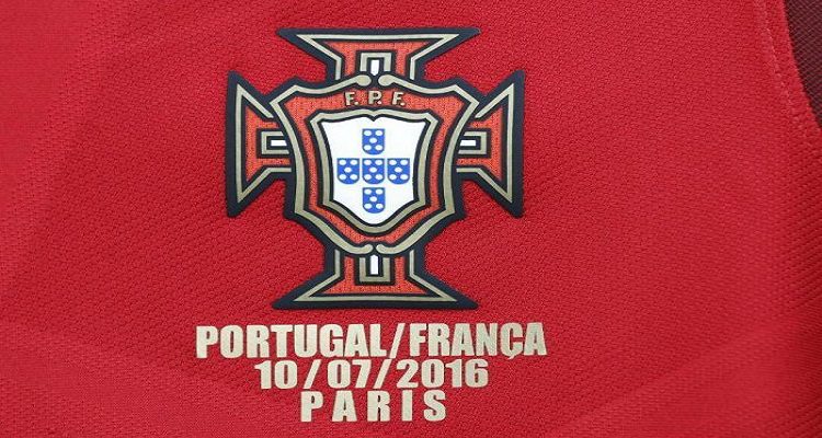 PORTUGAL VAI JOGAR DE VERMELHO