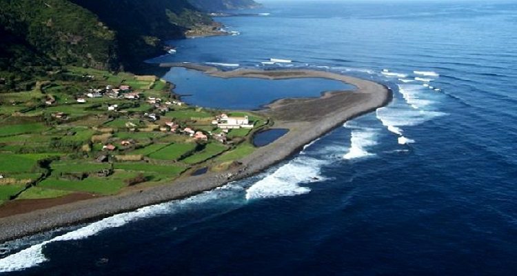 AÇORES ... ILHA MAIS BELA DO MUNDO !