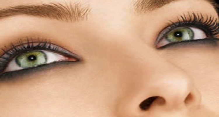 OLHOS VERDES