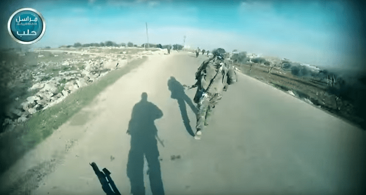 TERRORISTA FILMA A SUA MORTE