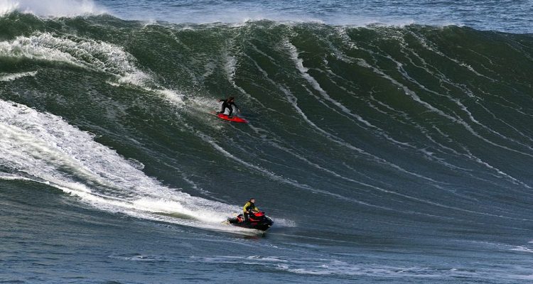 ONDAS DA NAZARÉ
