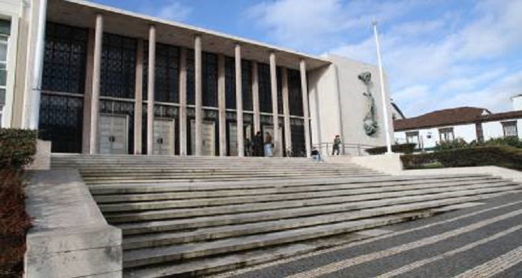 PEDÓFILO JULGADO EM PONTA-DELGADA