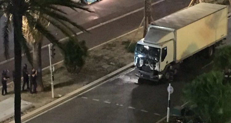 NOITE DE TERROR EM NICE
