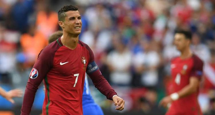 BALE APOIA RONALDO