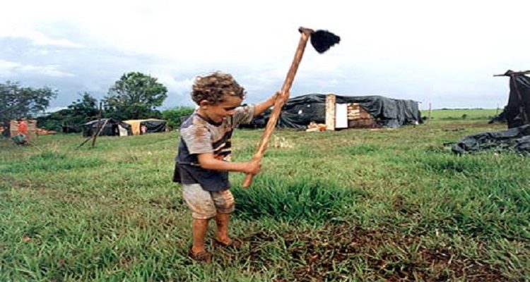 PAN QUESTIONA TRABALHO INFANTIL