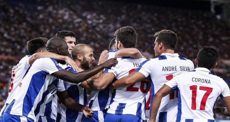 PORTO VENCE E CONVENCE