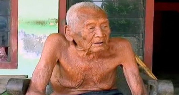 EXISTE UM HOMEM COM 145 ANOS DE VIDA !