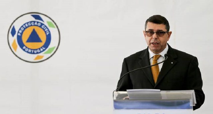 PRESIDENTE DA PROTECÇÃO CIVIL DEMITE-SE
