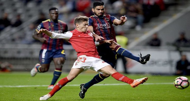 BRAGA VENCE E APANHA SPORTING