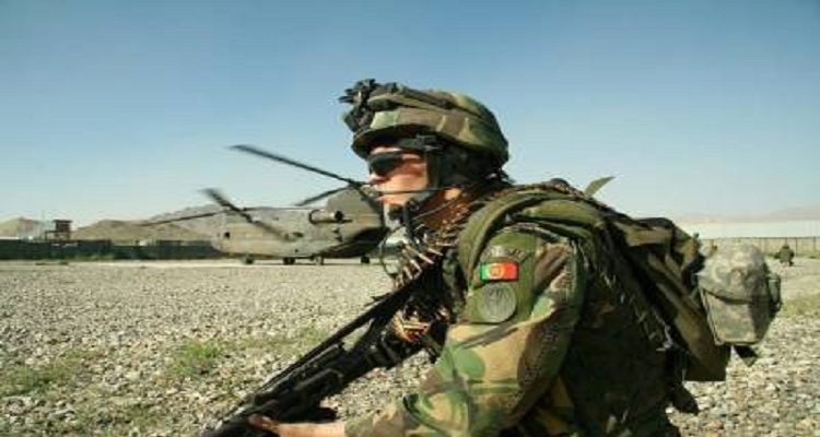 PORTUGAL RETIRA TROPAS DO KOSOVO