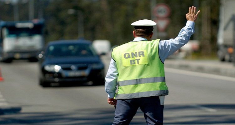 GNR DETEVE 371 PESSOAS NUMA SEMANA
