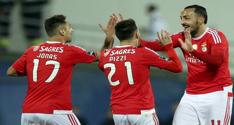 benfica-vence-segura-distancia