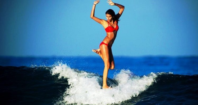 VICTORIA VERGARA, UMA DAS SURFISTAS MAIS SEXY'S DO MUNDO