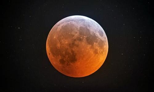 eclipse-parcial-da-lua-vai-ser-hoje-vis-vel-em-portugal-r-dio-regional