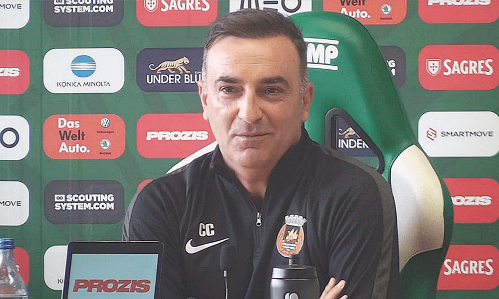 CARLOS CARVALHAL ANTECIPA O EMBATE COM O BENFICA (VÍDEO)